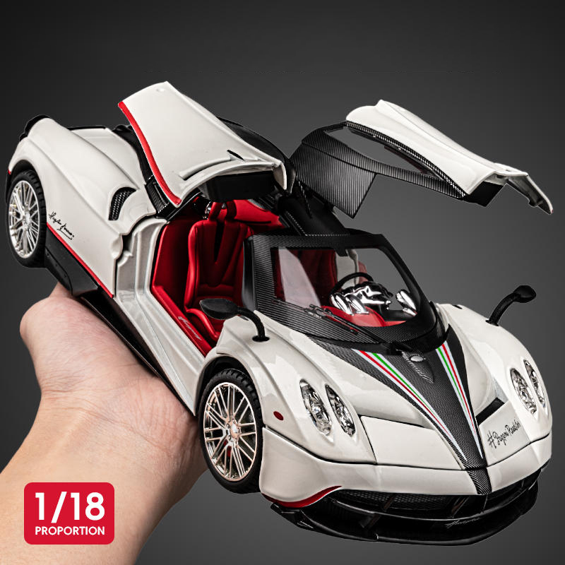 Model Kit Lamborghini - Modellino Auto in Scala 1:18 Pagani