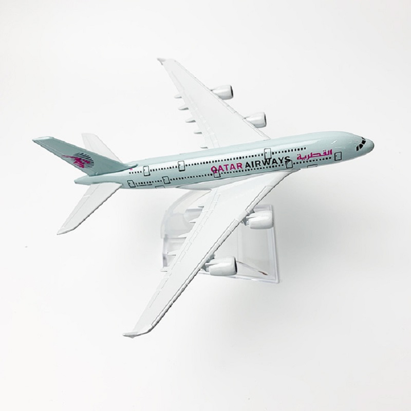 Modellino in Metallo Pressofus - Model Kit Aircraft recensione e prezzo