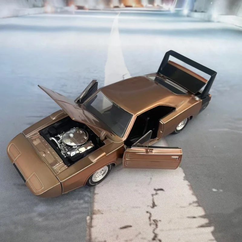 Modellino in lega Jada Dodge F - Model Kit Lamborghini recensione e prezzo